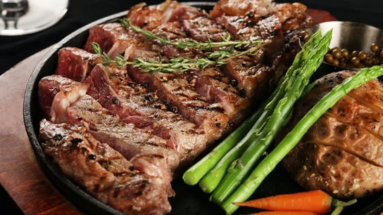 Cuánta carne tenemos que tomar a la semana para adelgazar y tener buena salud Cuánta carne tenemos que tomar a la semana para adelgazar y tener buena salud