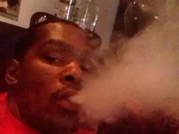 Kevin Durant fumando marihuana en 2014