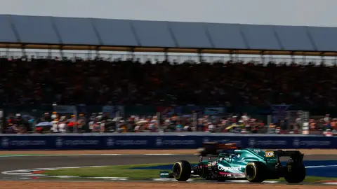 Tras el trompo de Vettel, Stroll defendió el honor de Aston Martin Tras el trompo de Vettel, Stroll defendió el honor de Aston Martin