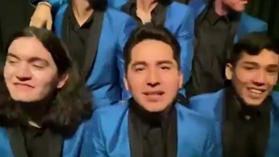 Así suena 'la cumbia de la vacunación' contra el COVID-19: "He sido elegido y ya puedo bailar" Así suena 'la cumbia de la vacunación' contra el COVID-19: "He sido elegido y ya puedo bailar"