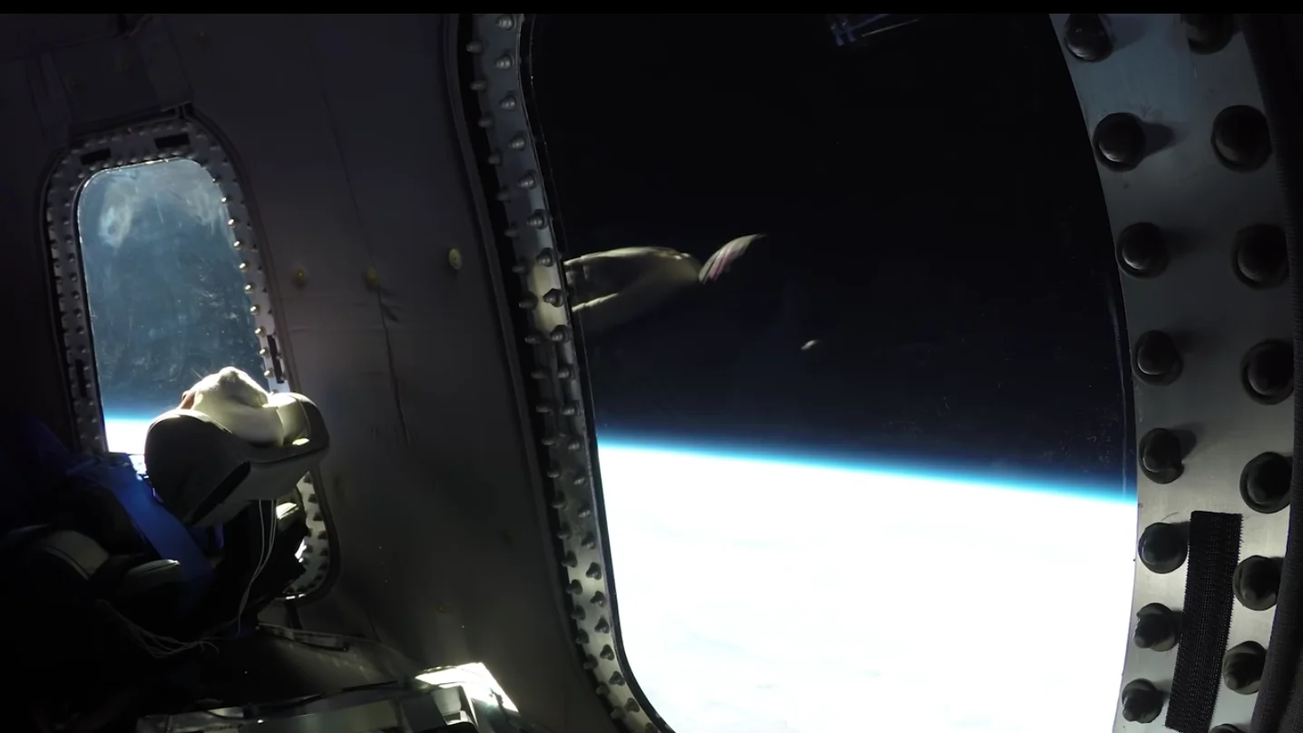 Vista de un viaje espacial con Blue Origin. Vista de un viaje espacial con Blue Origin.