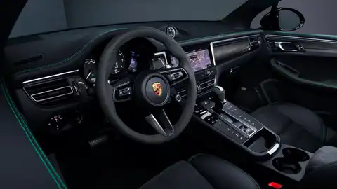 Porsche Macan  Porsche Macan