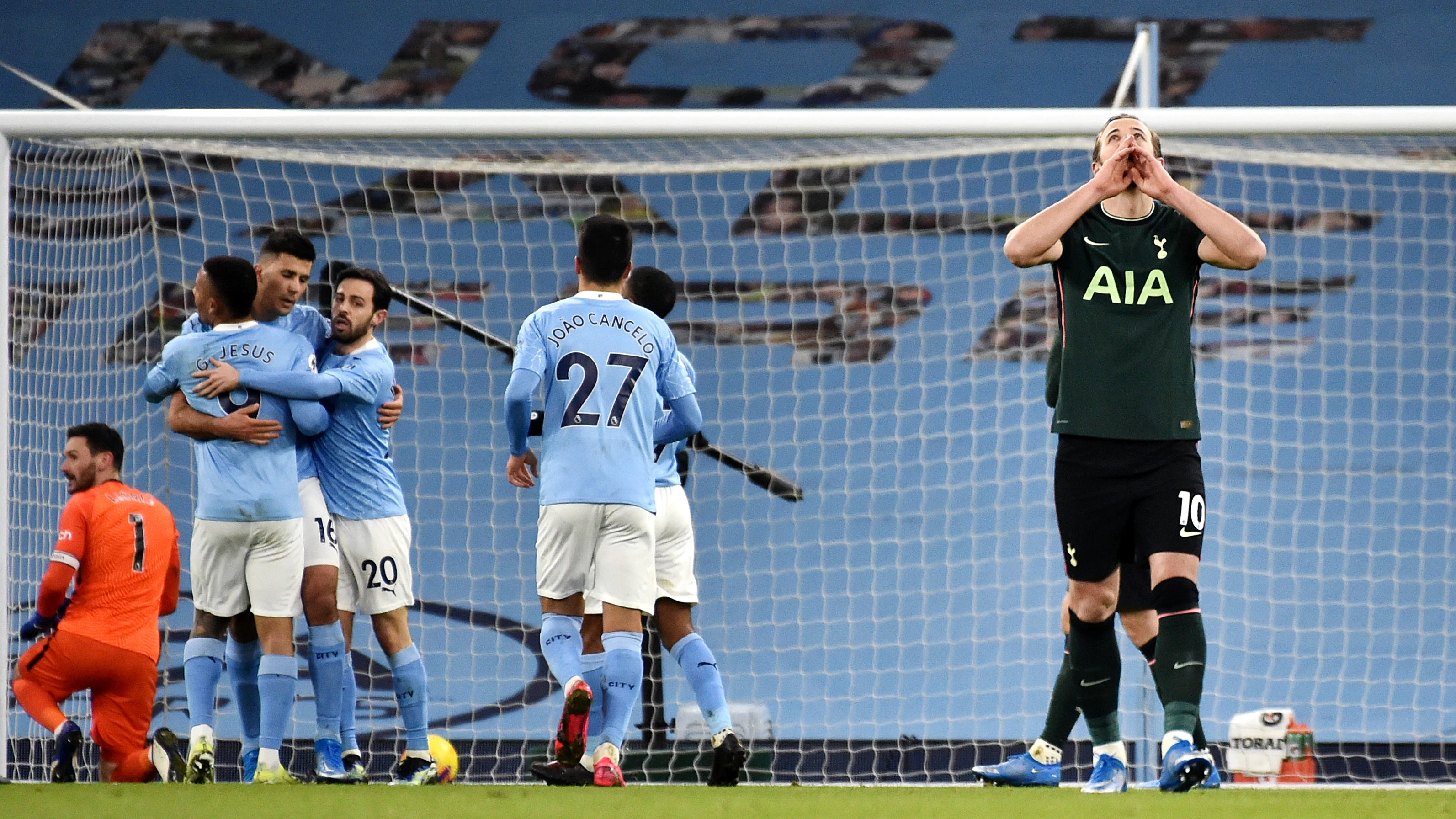 Kane, ante el Manchester City