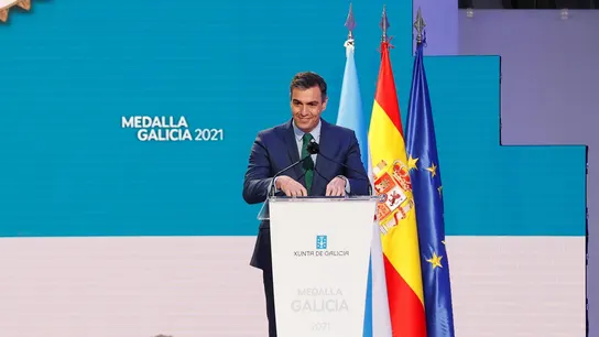 Pedro Sánchez anuncia una "drástica reducción" de los peajes de la AP-9 Pedro Sánchez anuncia una "drástica reducción" de los peajes de la AP-9