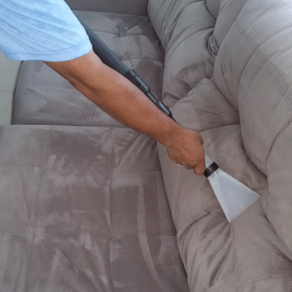 Cómo Limpiar El Sofá Con Trucos Caseros
