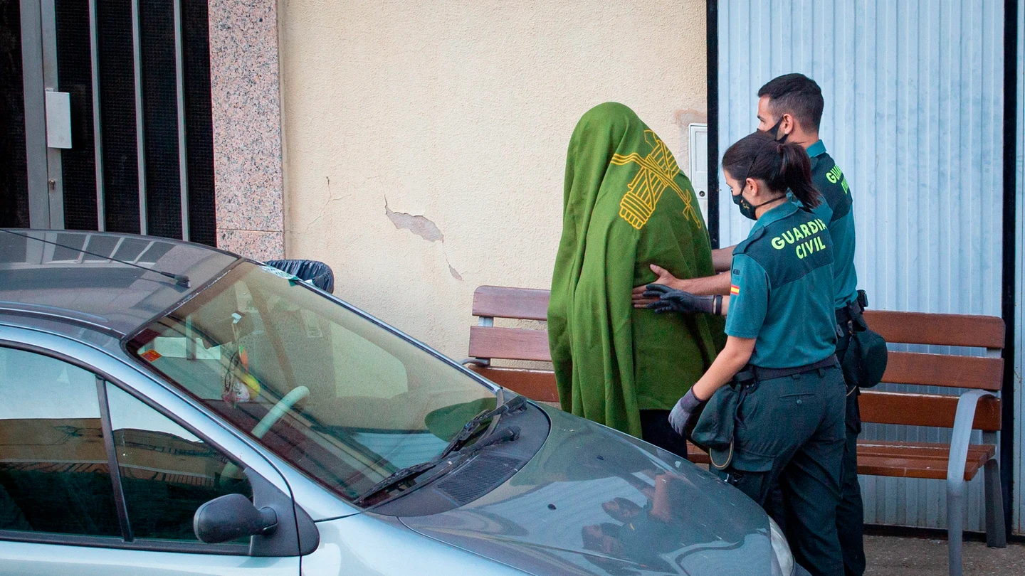 La Guardia Civil detiene a un hombre por la desaparición de un joven en Entrena (La Rioja) La Guardia Civil detiene a un hombre por la desaparición de un joven en Entrena (La Rioja)