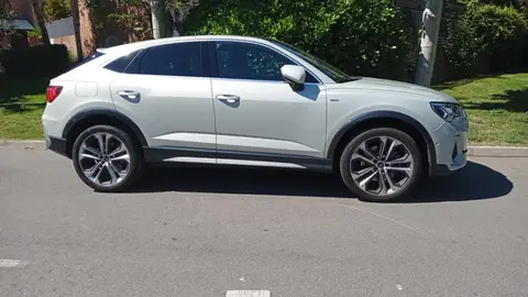 Audi Q3 TFSIe Sportback Audi Q3 TFSIe Sportback