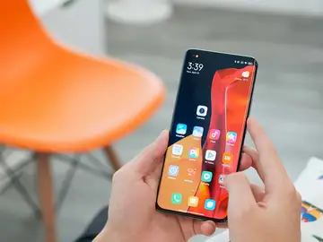Cómo navegar en tu móvil Xiaomi solo con gestos y sin botones Cómo navegar en tu móvil Xiaomi solo con gestos y sin botones