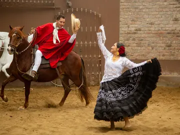 Perú celebra su bicentenario  Perú celebra su bicentenario