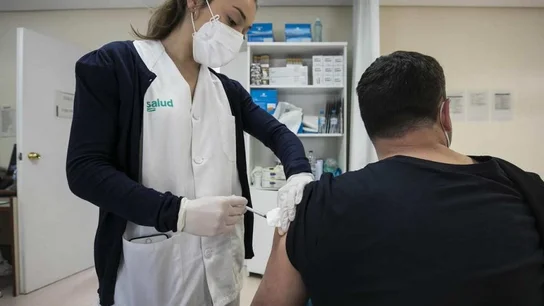 El proceso de vacunación sigue avanzando, aunque de manera desigual El proceso de vacunación sigue avanzando, aunque de manera desigual