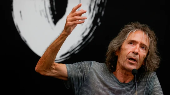 Robe Iniesta Robe Iniesta