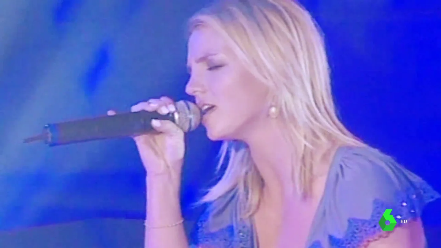 El padre de Britney Spears renuncia a la tutela de la cantante, que seguirá sin poder tomar decisiones propias El padre de Britney Spears renuncia a la tutela de la cantante, que seguirá sin poder tomar decisiones propias