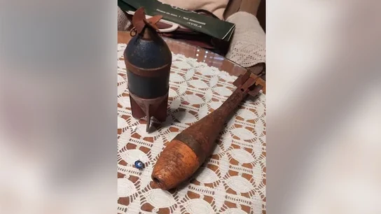 Encuentra cinco granadas de mortero en un armario cuando limpiaba su nueva casa en Ávila Encuentra cinco granadas de mortero en un armario cuando limpiaba su nueva casa en Ávila