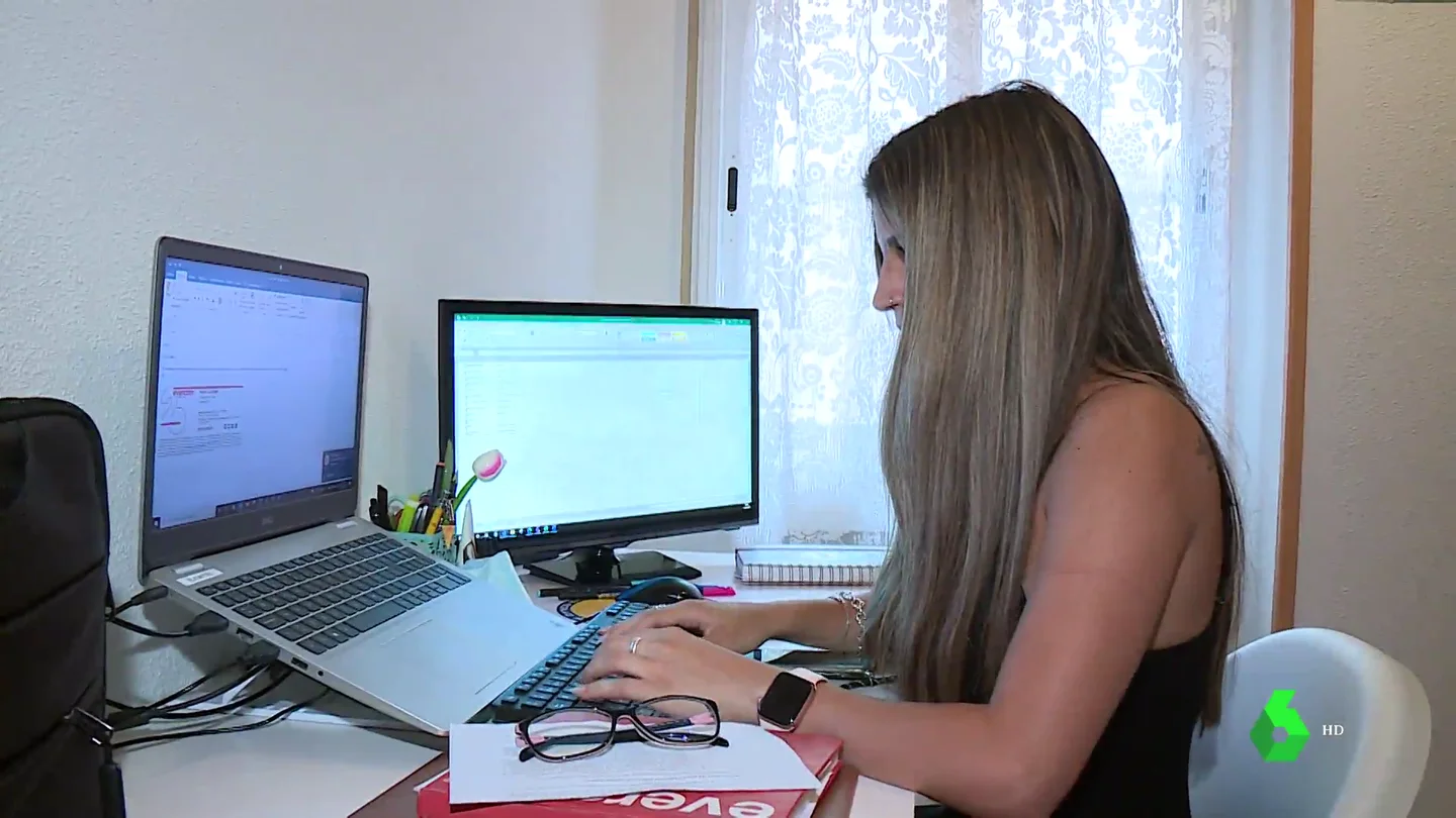 Cómo sobrevivir al teletrabajo en una ola de calor extremo Cómo sobrevivir al teletrabajo en una ola de calor extremo