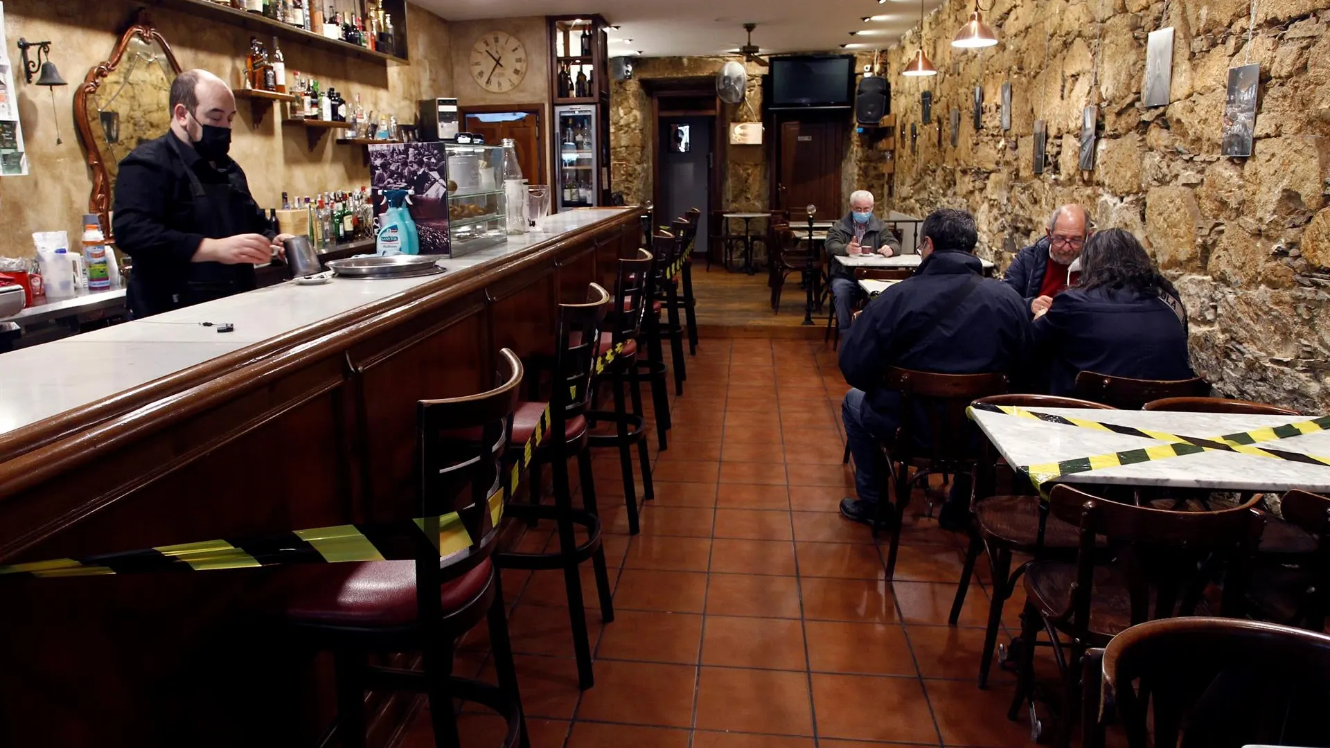 Interior de un bar en Ferrol