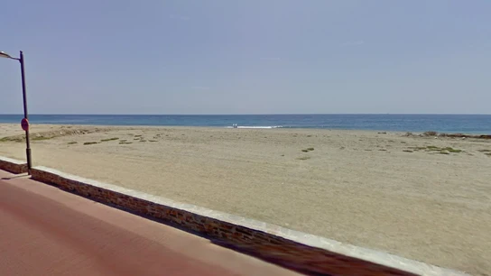 Inmediaciones de la playa de Carchuna. Inmediaciones de la playa de Carchuna.