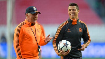 Carlo Ancelotti y Cristiano Ronaldo