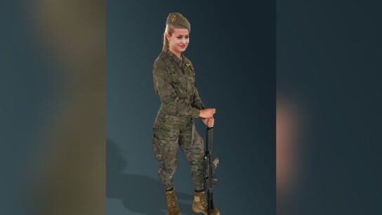 &iquest;Debe la princesa Leonor recibir formaci&oacute;n militar? 