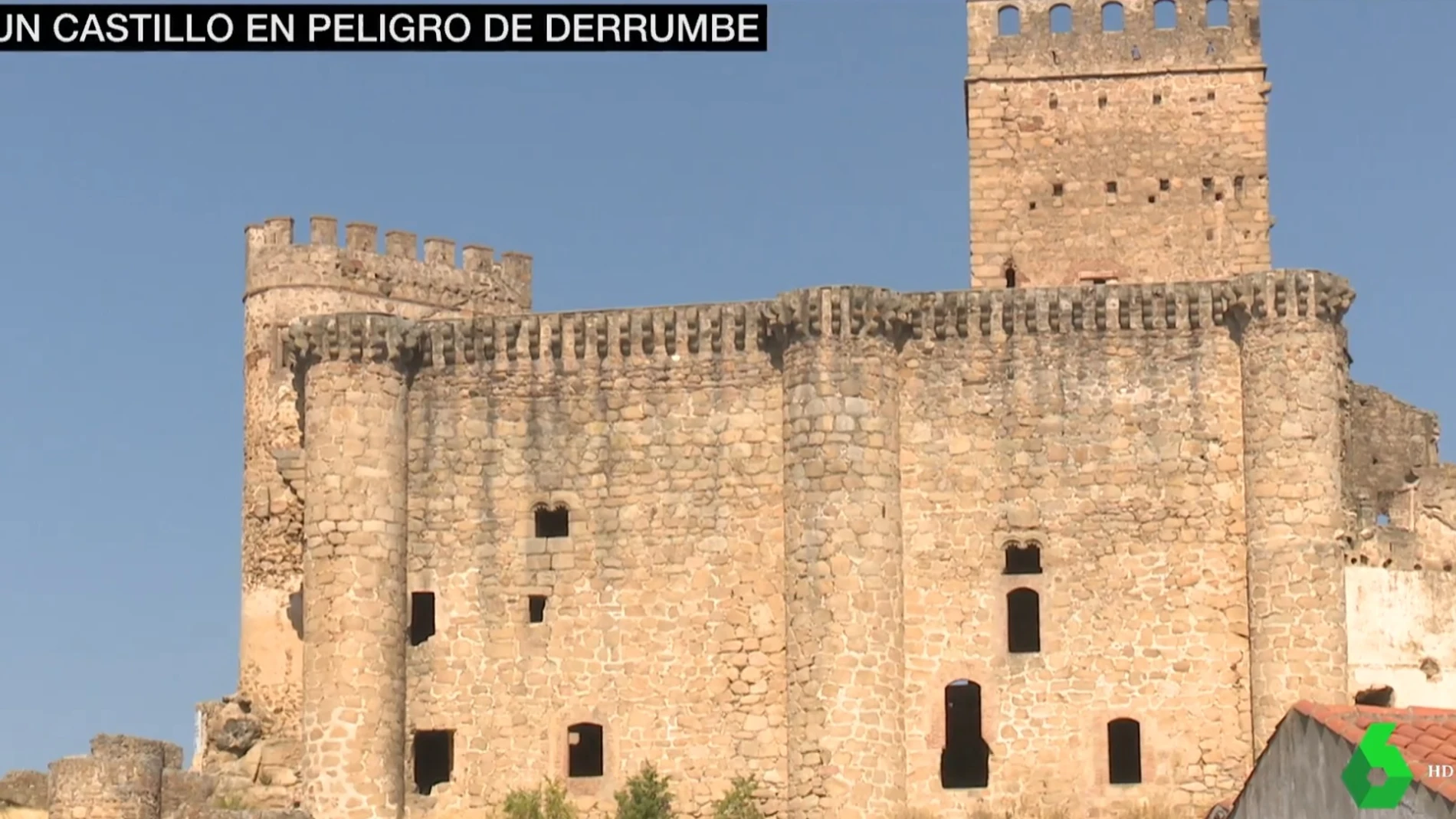 El Castillo de Belvís de Monroy, en peligro de derrumbe.