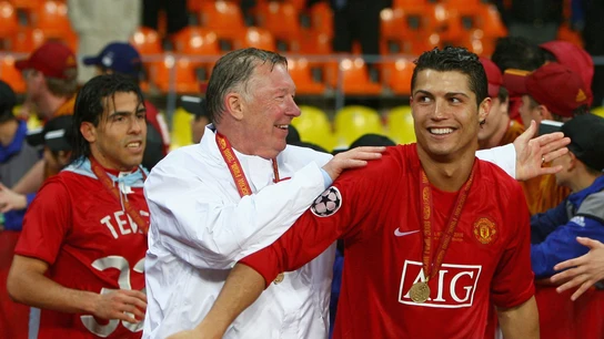Cristiano Ronaldo y Sir Alex Ferguson Cristiano Ronaldo y Sir Alex Ferguson