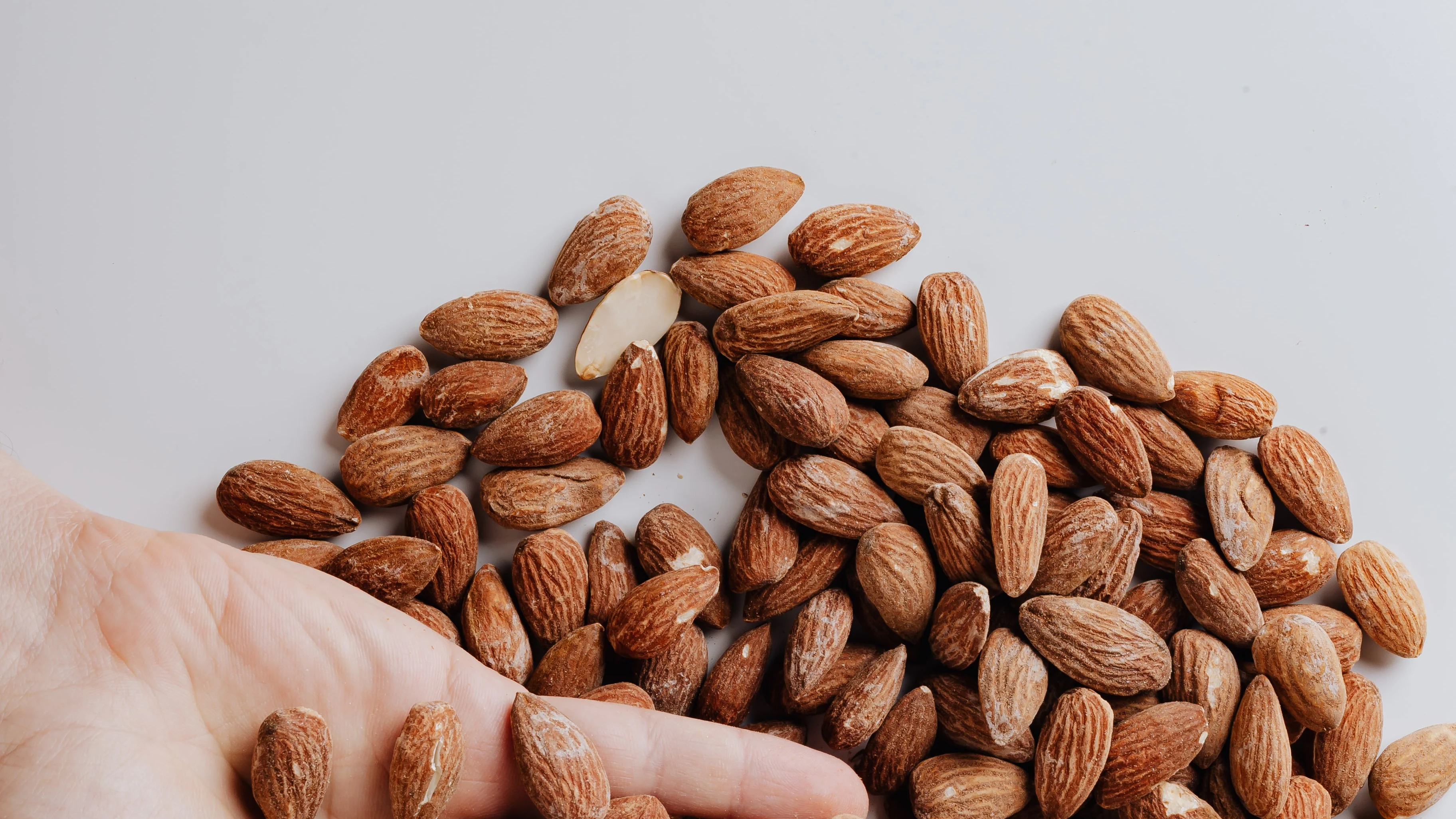 Cómo tostar almendras fácil y rápido en el horno