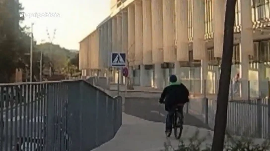 Roban a Equipo de Investigación una bicicleta: "El dinero se consigue trabajando" Roban a Equipo de Investigación una bicicleta: "El dinero se consigue trabajando"