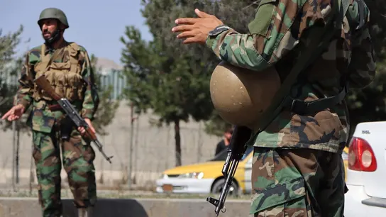 imagen de este viernes de un control de los talibanes en Afganistán. imagen de este viernes de un control de los talibanes en Afganistán.