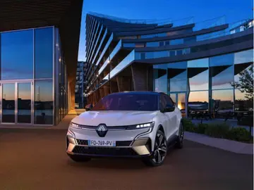 Renault Megane E-Tech  Renault Megane E-Tech