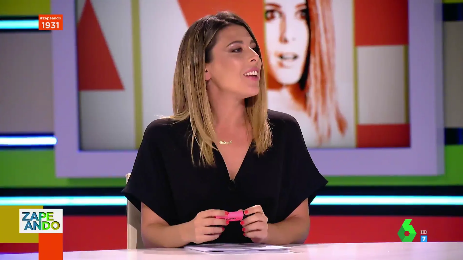 Valeria Ros alucina en directo al verse por sorpresa en la cabecera de Zapeando: "¡Qué mona!"