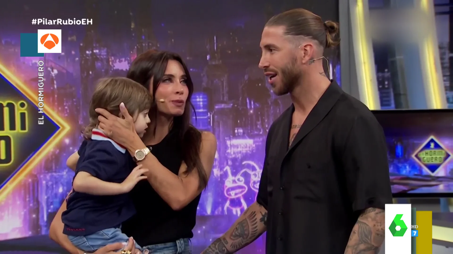 Sergio Ramos sorprende a una emocionada Pilar Rubio al aparecer en directo con su hijo: así ha sido su declaración de amor