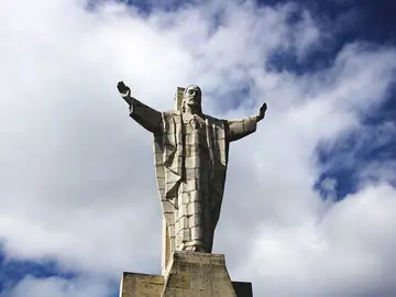 Monumento al Sagrado Corazón de Jesús de Oviedo Monumento al Sagrado Corazón de Jesús de Oviedo