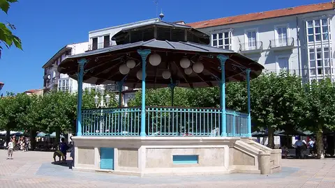 Plaza de San Antonio de Santoña Plaza de San Antonio de Santoña