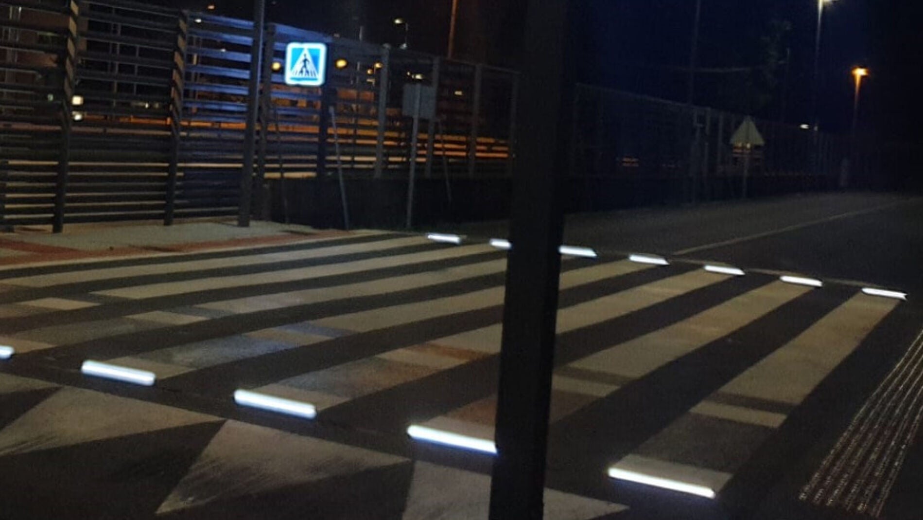 Paso de peatones inteligente