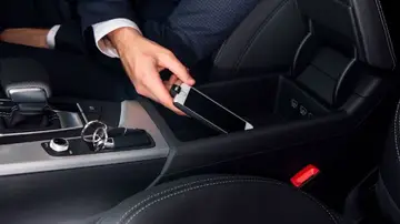 Evitar el uso de móvil en el coche