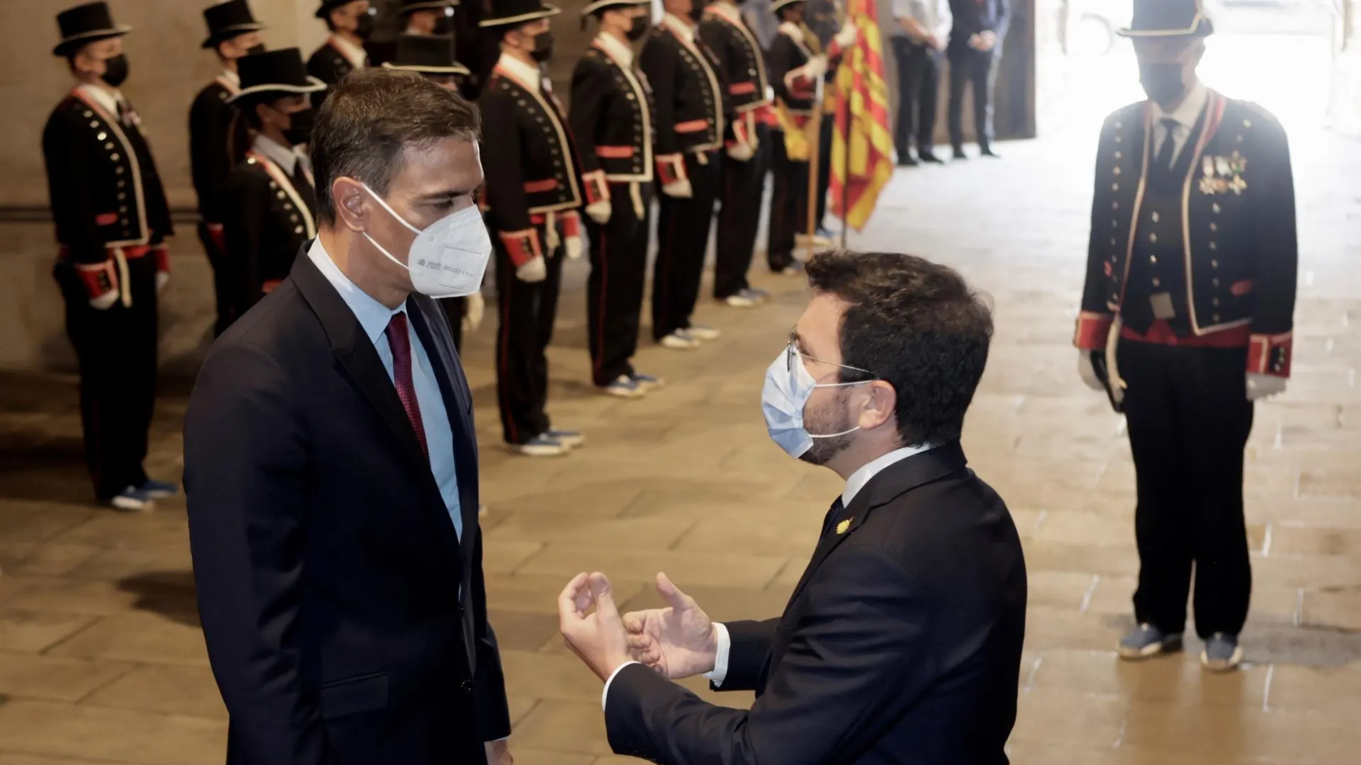 El presidente de la Generalitat, Pere Aragonès, recibe al presidente del Gobierno, Pedro Sánchez