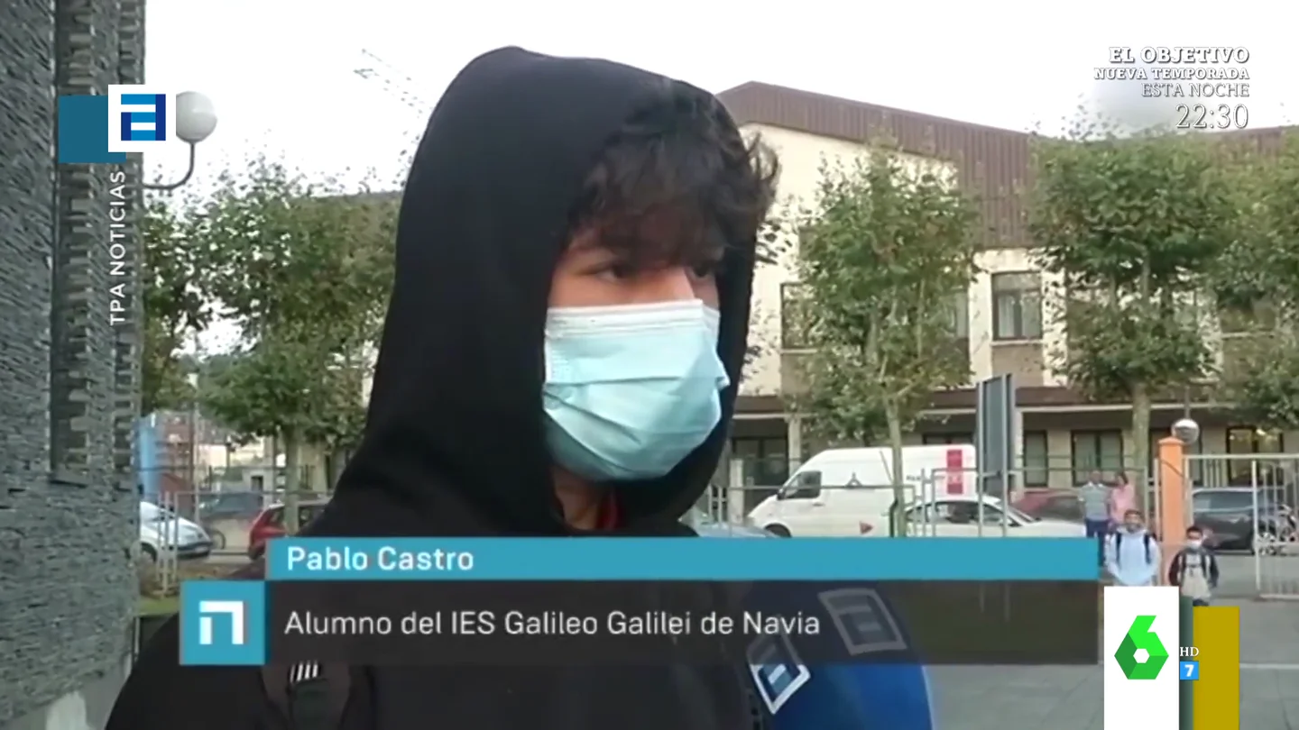 La divertida reacción de un adolescente en su vuelta a clase: "Estoy cansado, sin ganas, muerto de sueño" La divertida reacción de un adolescente en su vuelta a clase: "Estoy cansado, sin ganas, muerto de sueño"