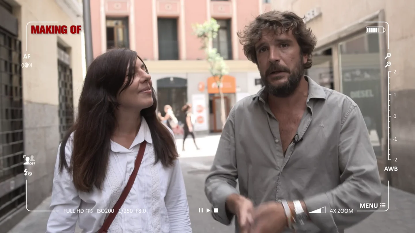 Las divertidas tomas falas de la encuesta manipulada de El Intermedio sobre la subida del salario mínimo Las divertidas tomas falas de la encuesta manipulada de El Intermedio sobre la subida del salario mínimo
