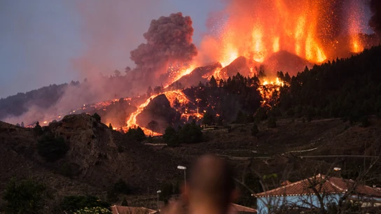 Erupción del volcán Cumbre Vieja en la isla canaria de La Palma Erupción del volcán Cumbre Vieja en la isla canaria de La Palma