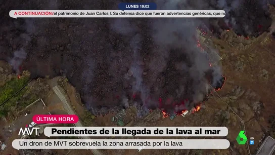 Imágenes exclusivas del volcán de La Palma: el río de lava avanza imparable hacia el mar Imágenes exclusivas del volcán de La Palma: el río de lava avanza imparable hacia el mar