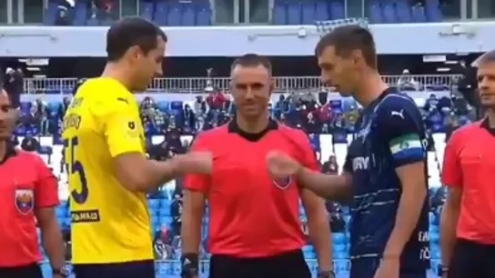 Piedra, papel o tijeras en la liga rusa Piedra, papel o tijeras en la liga rusa