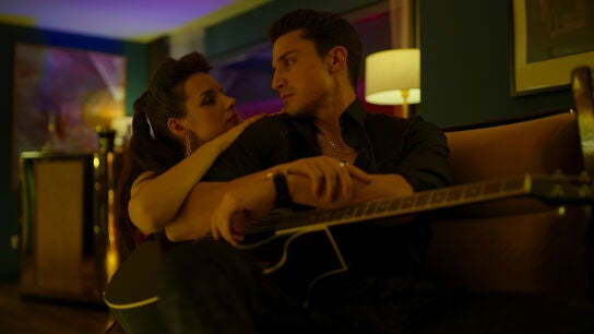 Alex González en la nueva temporada de 'Toy Boy'