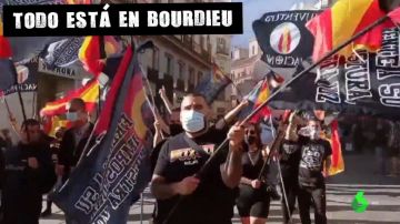 Grupos neonazis marchan por Chueca al grito de "fuera, maricas, de nuestros barrios"
