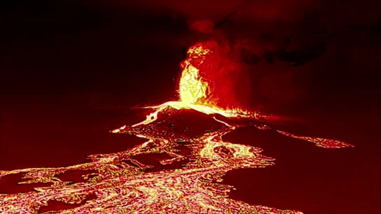 Imágenes aéreas del volcán de La Palma en erupción Imágenes aéreas del volcán de La Palma en erupción