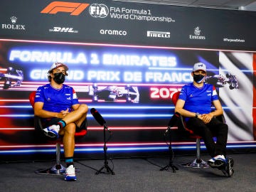 Fernando Alonso y Esteban Ocon