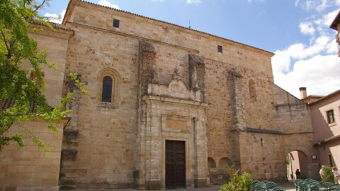 Iglesia de San Pedro y San Ildefonso en Zamora. Aquí se guardan los restos de Atilano de Zamora