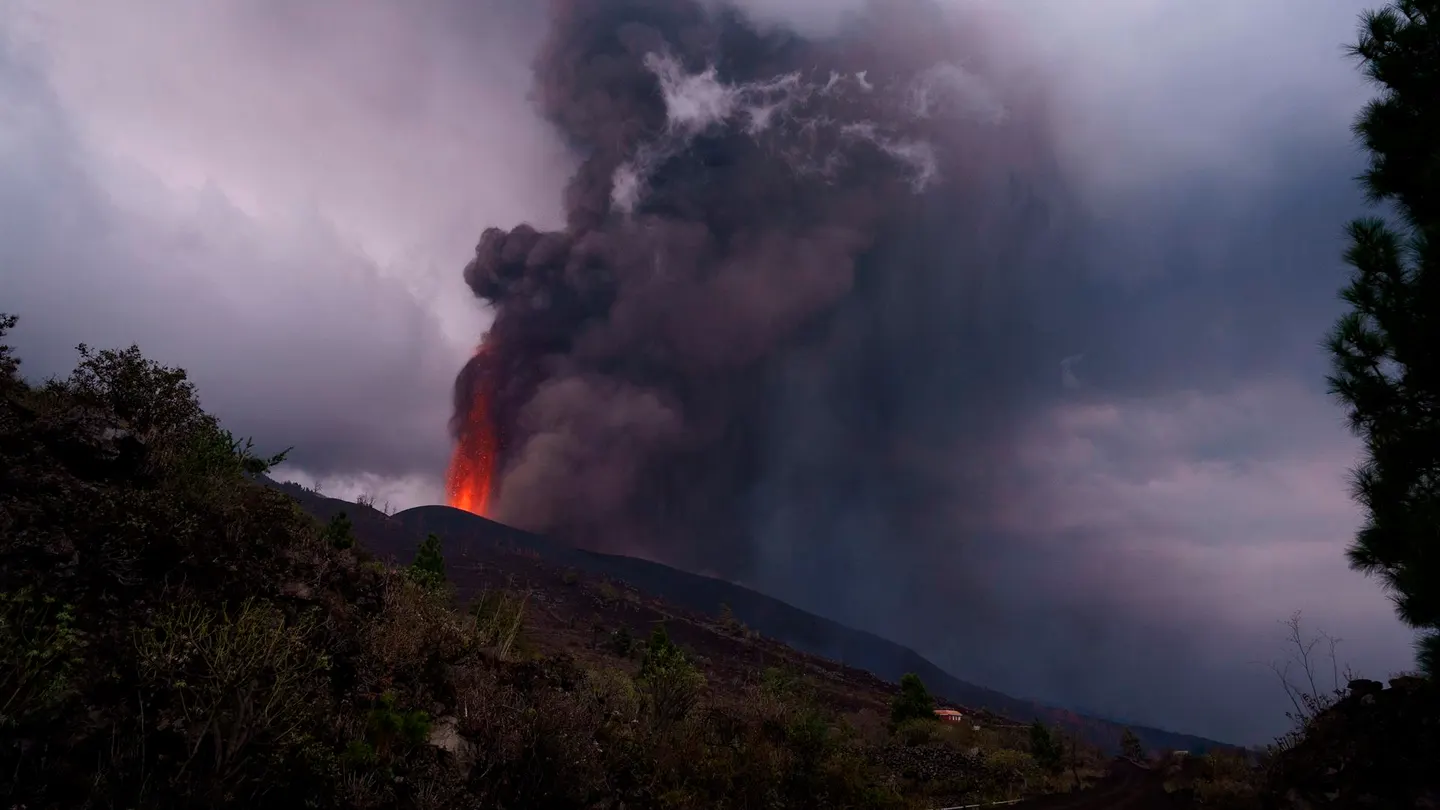 Quinto día de erupción del volcán de La Palma Quinto día de erupción del volcán de La Palma