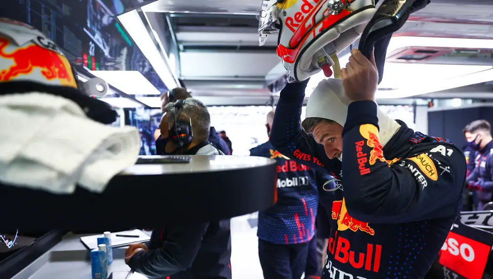 Max Verstappen partirá último