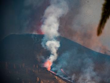 Imagen del volcán de La Palma en erupción
