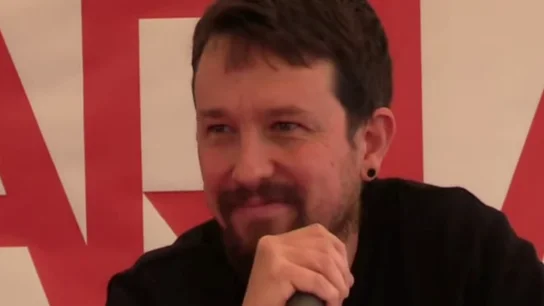 Interrumpen un acto de Pablo Iglesias al grito de "dónde está el cambio, dónde está el progreso" Interrumpen un acto de Pablo Iglesias al grito de "dónde está el cambio, dónde está el progreso"