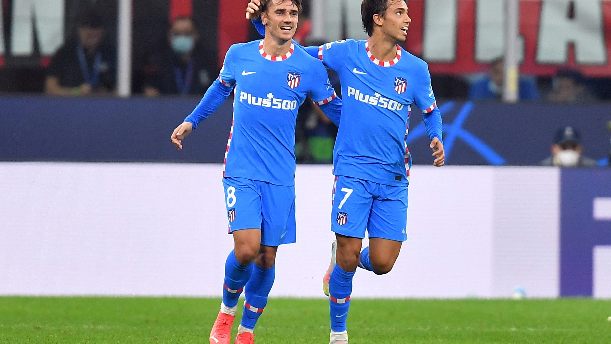 Griezmann y Joao Félix